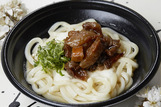 お知らせ 書架 天の戸 あまのと で 牛すじ煮込みぶっかけうどん 東大寺門前 夢風ひろば