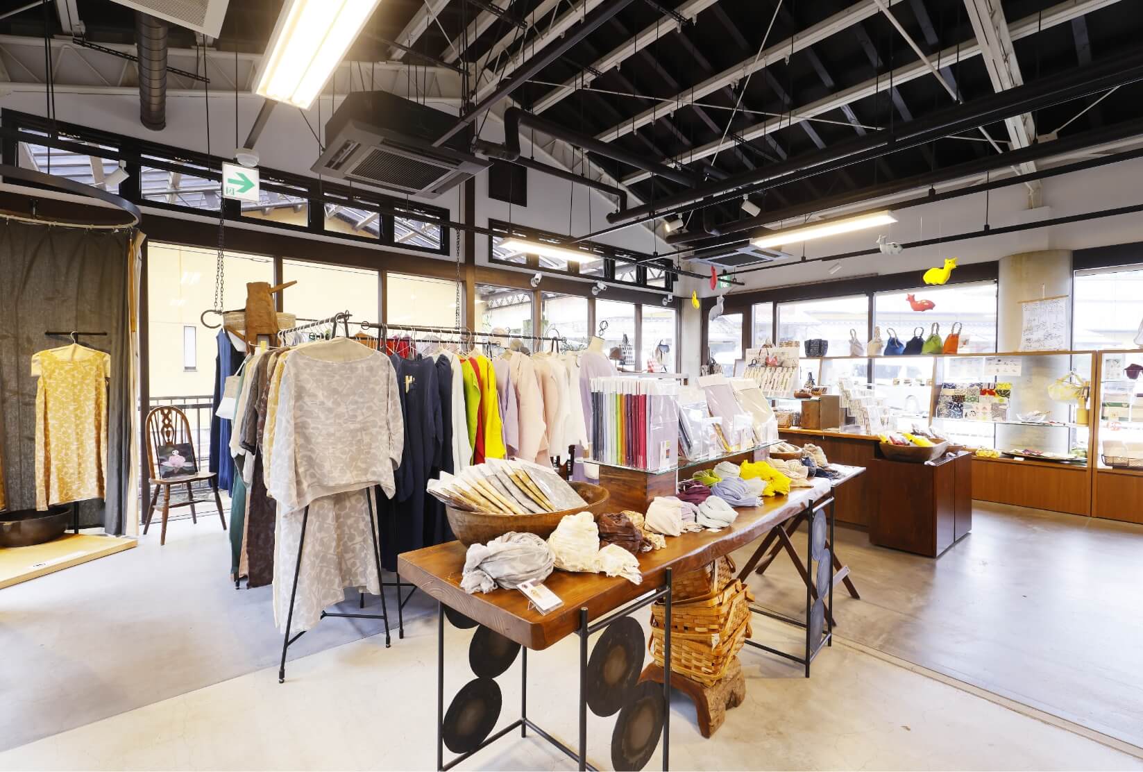 幡BAN INOUEの店舗内観