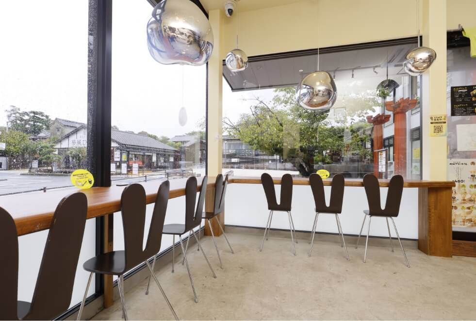 大仏プリンのカフェ席