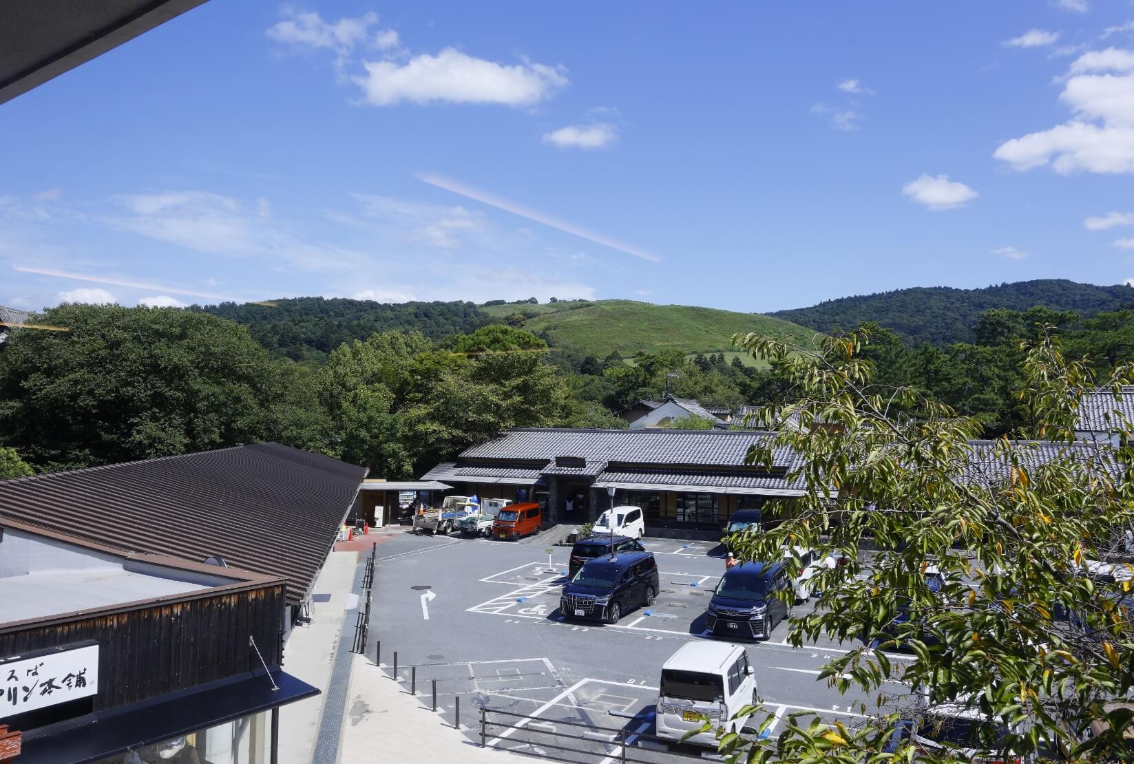 日本で一番、若草山が綺麗に見えるラーメン店「大和牛らーめん城」